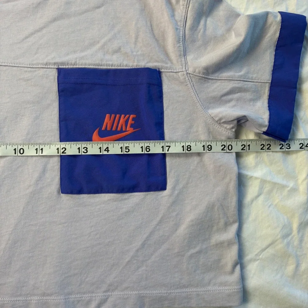 Nike Sportswear Womens Colorblock Pocket Crop Top Tee S Boxy Streetwear Sporty